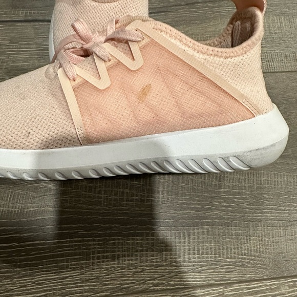 Adidas Tubular Shoes - Picture 3 of 6